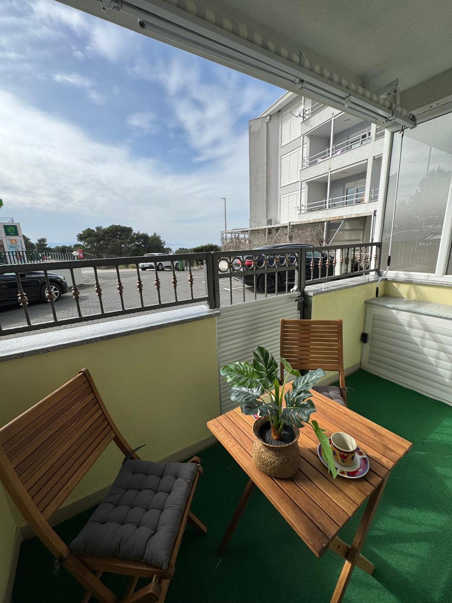 Apartment Tri Sunca Башка-Вода Екстер'єр фото
