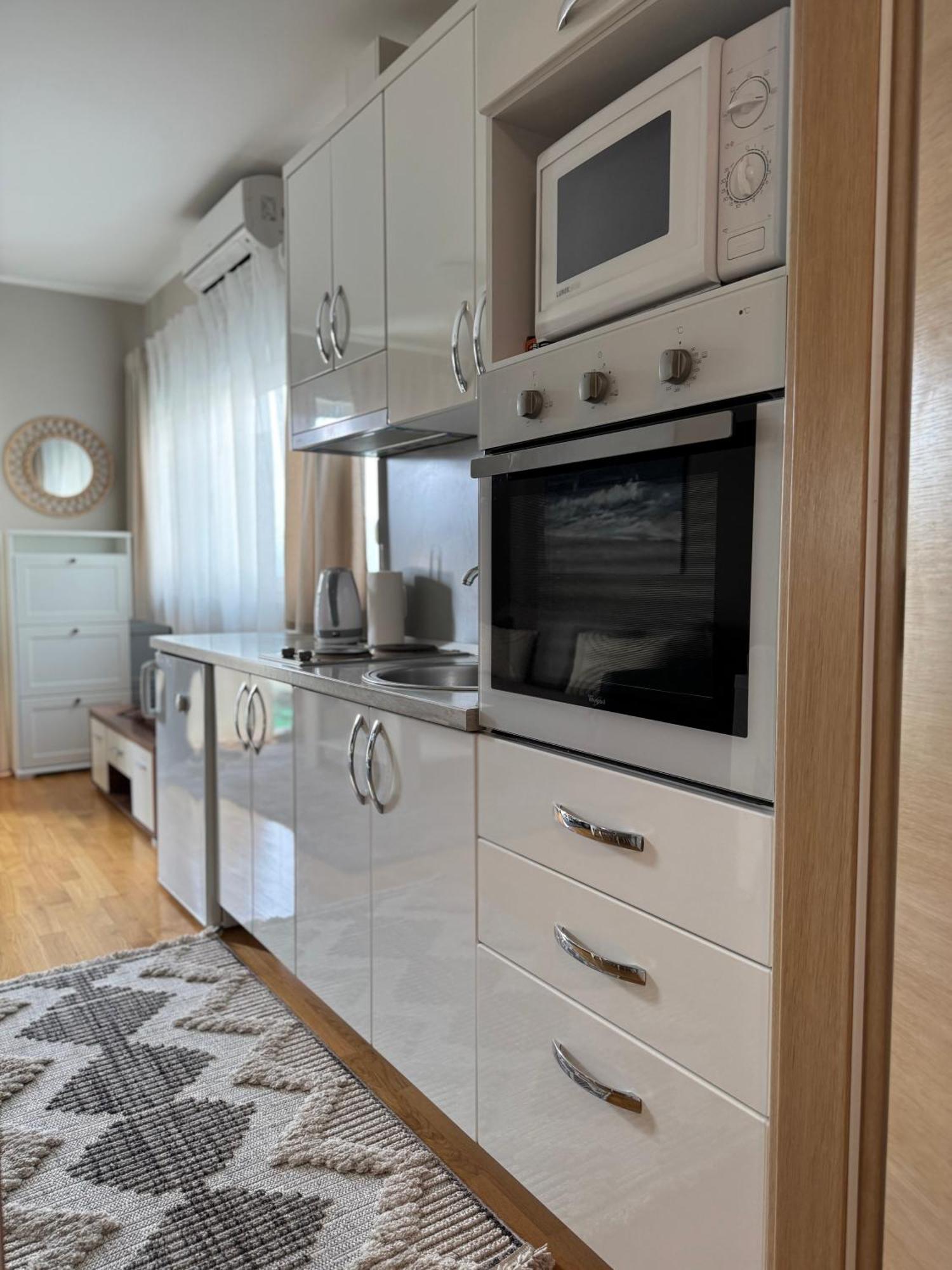 Apartment Tri Sunca Башка-Вода Екстер'єр фото